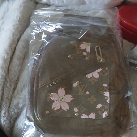 DESIGNER INSPIRED  Brown and Pink Women's Bag - Picture 1 of 4